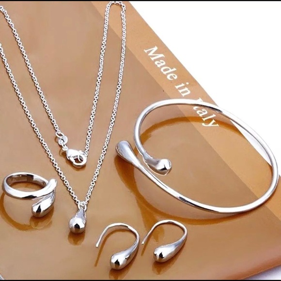 Jewelry - .925 Sterling Silver 4 Piece Jewelry Set